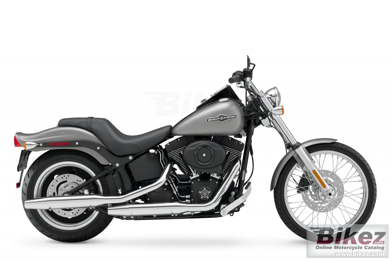 Big Harley-Davidson fxstb softail night train picture and wallpaper from Bikez.com